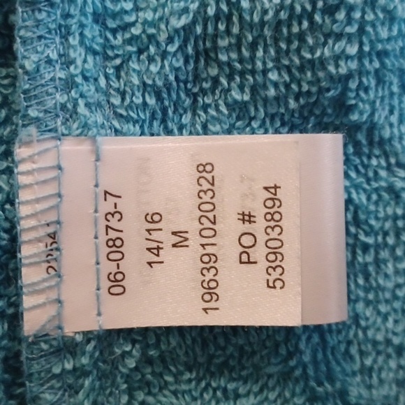 DREAMS CO. SWIM SUIT COVER OR AFTER BATH ROBE - Picture 6 of 8